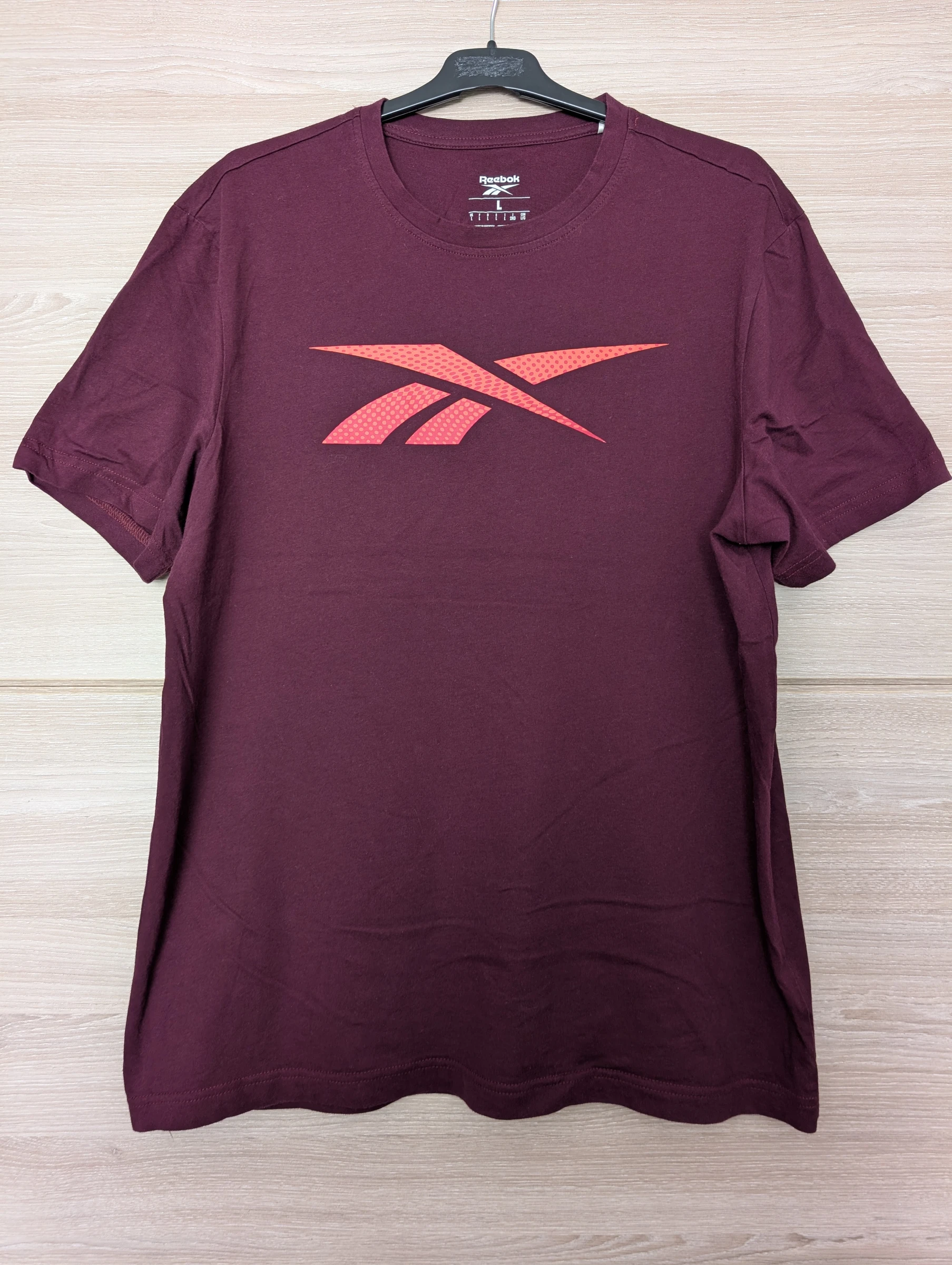 T-shirt Reebok, taille L, en très bon état